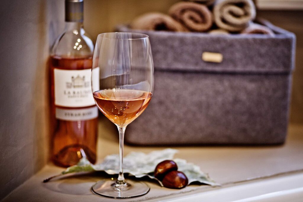 Glas mit Wein