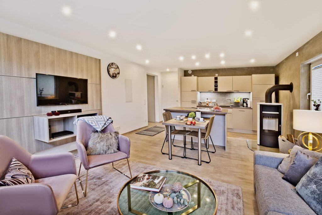 Ferienwohnung Kaminfeuer Wohnzimmer
